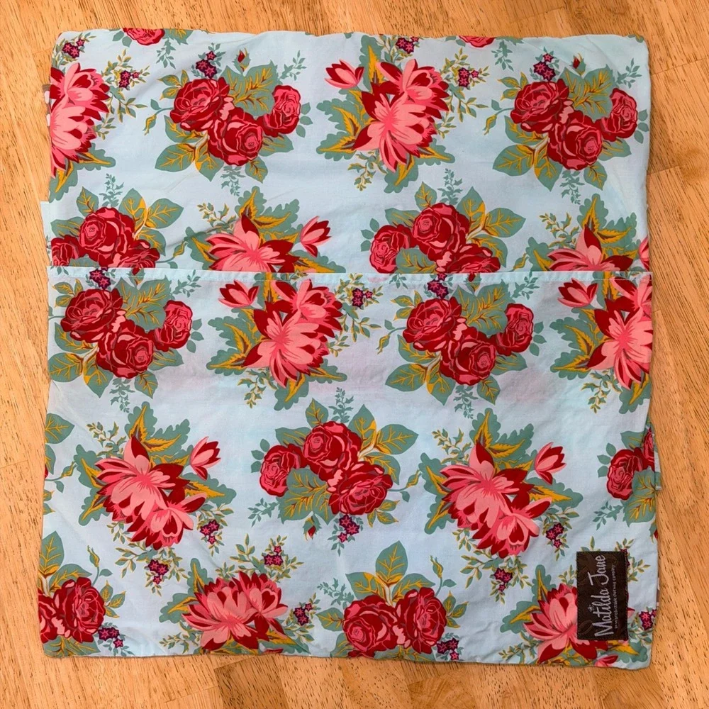 Matilda‎ Jane Floral Polka Dot Ruffle Lace Decorative Pillowcase Multicolored
